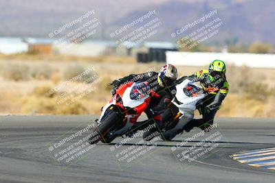 media/Feb-12-2022-SoCal Trackdays (Sat) [[3b21b94a56]]/Turn 4 (10am)/